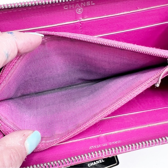 CHANEL Patent Quilted Zip Around Long Wallet Pink Salmon 14 Series (2011) - Picture 14 of 17